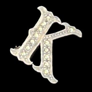 🆕 VINTAGE "K" Gothic Sterling Marcasite Pin 925 Silver Initial Brooch